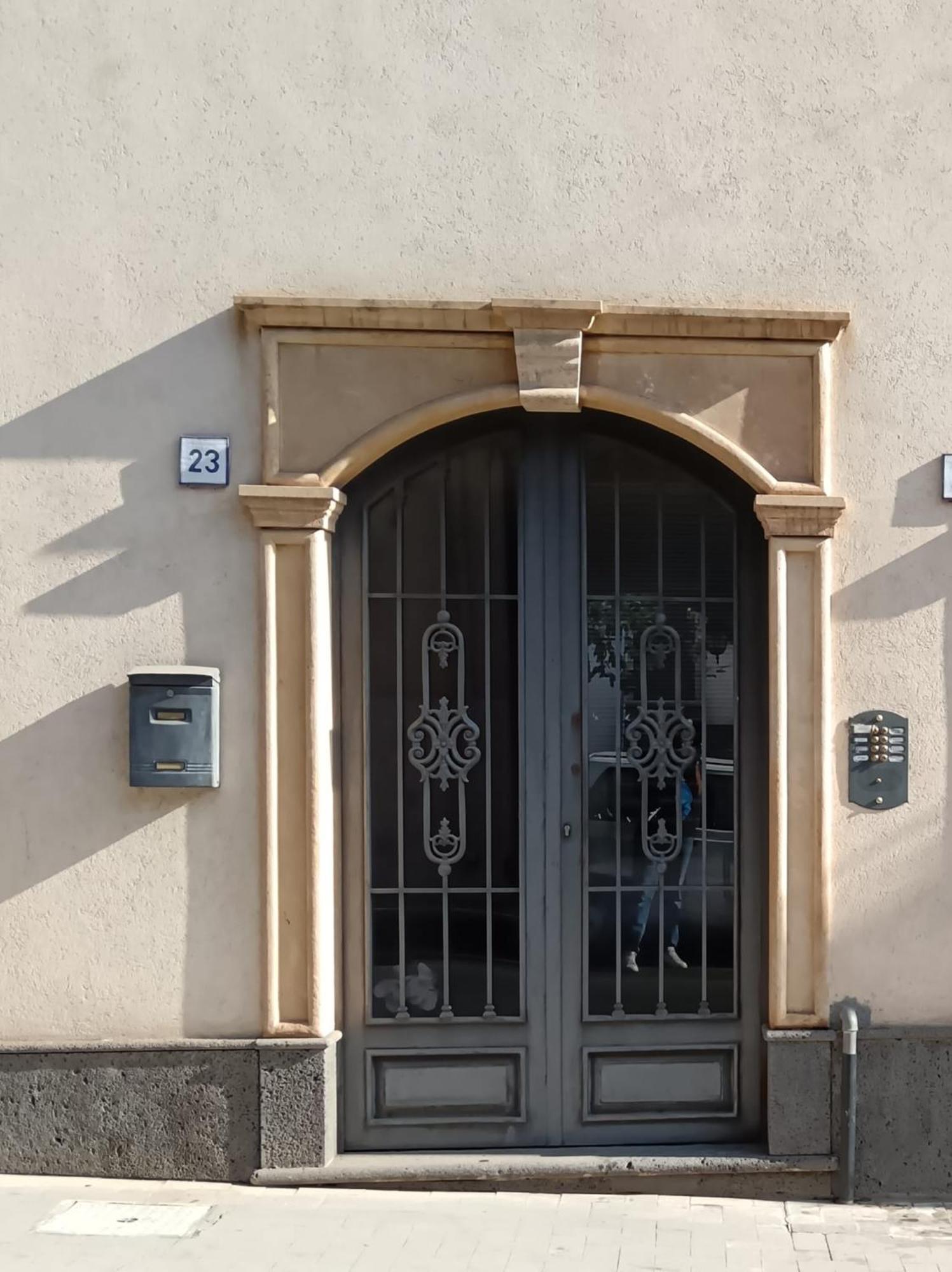 Via Cagliari Home كاتانيا المظهر الخارجي الصورة